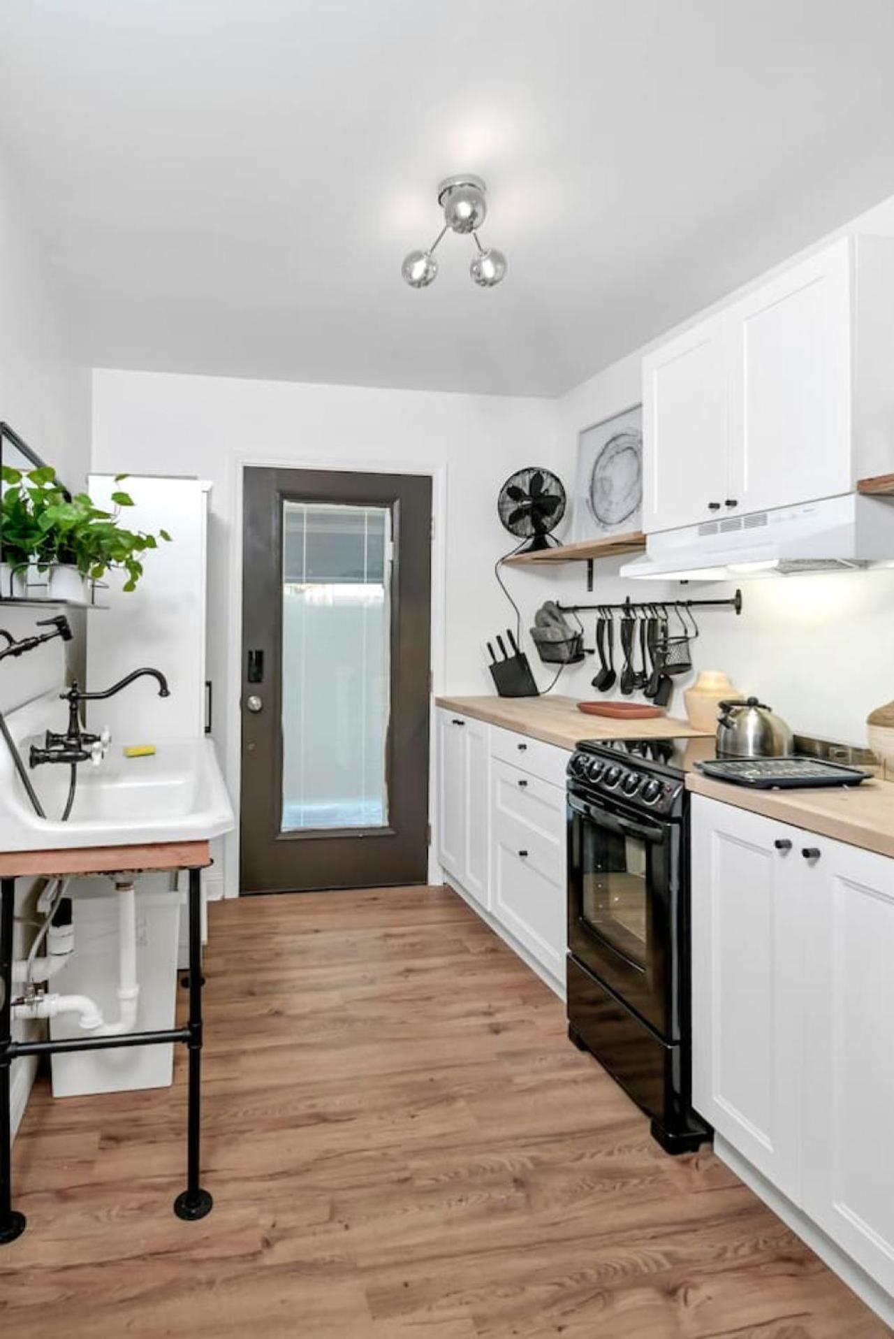 דירות ווסט קולומביה W. Cola Mini Pad -Tiny House מראה חיצוני תמונה